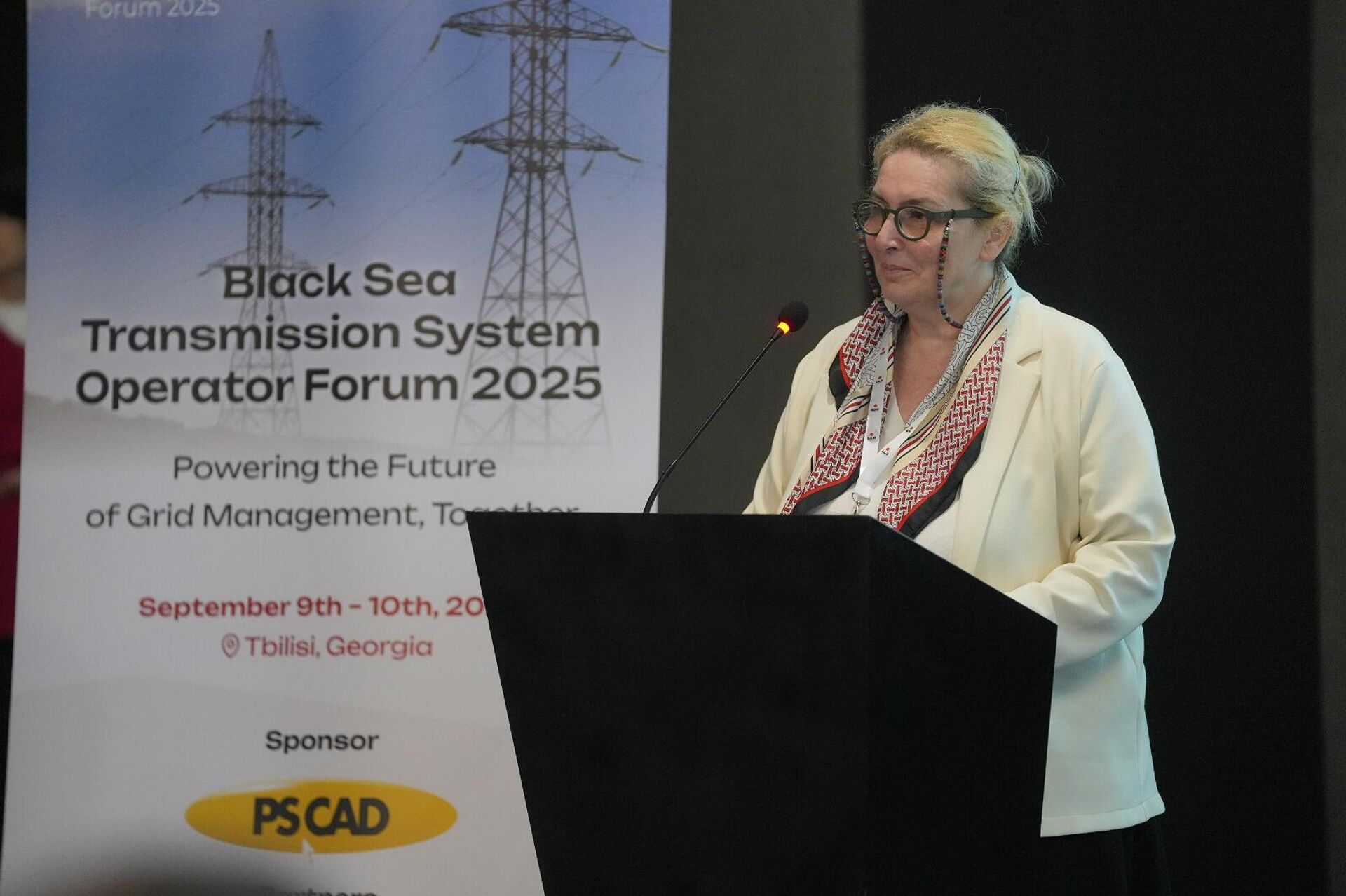 Замминистра экономики и устойчивого развития Инга Пхаладзе на Форуме операторов систем электропередачи Черноморского региона - Sputnik Грузия, 1920, 09.09.2025