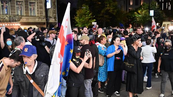 პარლამენტმა „შეკრებებისა და მანიფესტაციების შესახებ“ კანონში ცვლილებები დაამტკიცა