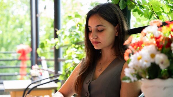 История успеха девочки из Грузии на проекте Ты супер! - видео - Sputnik Грузия