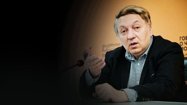  Эксперт оценил риски дестабилизации в Грузии в ходе муниципальных выборов - Sputnik Грузия