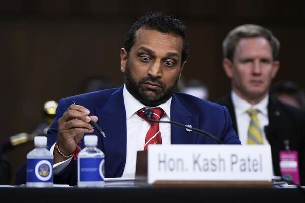 ვაშინგტონში, სენატის იურიდიულ კომიტეტში FBI-ის დირექტორი კეშ პატელი ჩვენებას აძლევს. - Sputnik საქართველო