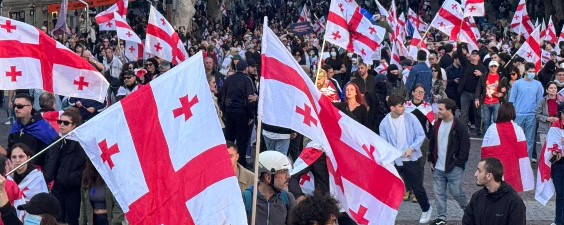 Акция протеста в день выборов 4 октября 2025 в Тбилиси - Sputnik Грузия, 1920, 14.10.2025