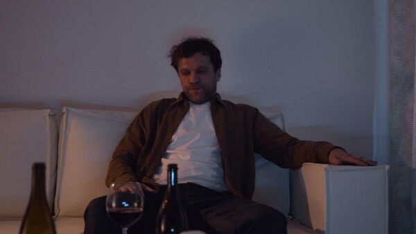 Об алкоголизме в Грузии предпочитают не говорить? - видео - Sputnik Грузия