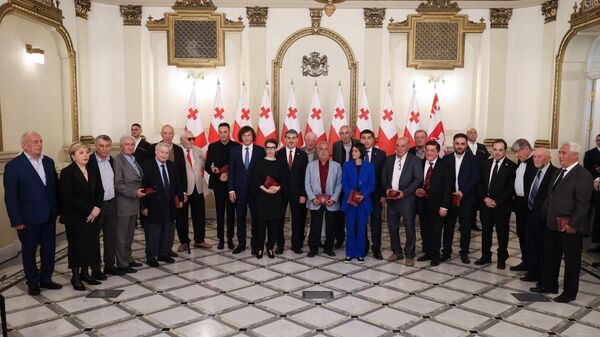 პრეზიდენტმა მიხეილ ყაველაშვილმა კულტურის სფეროს წარმომადგენლები დააჯილდოვა - Sputnik საქართველო