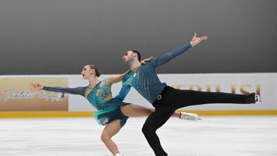 Фигуристы Анастасия Метелкина и Лука Берулава