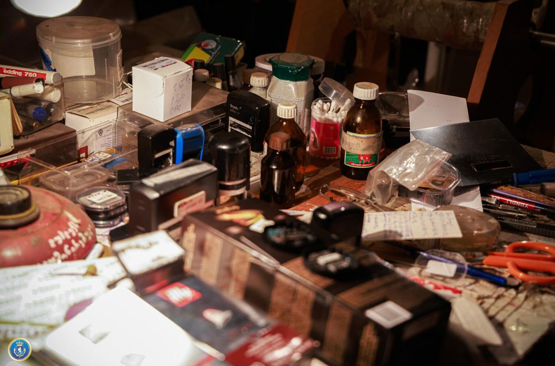 Подпольное производство кофе и сладостей известных брендов накрыли в Тбилиси - Sputnik Грузия, 1920, 21.10.2025