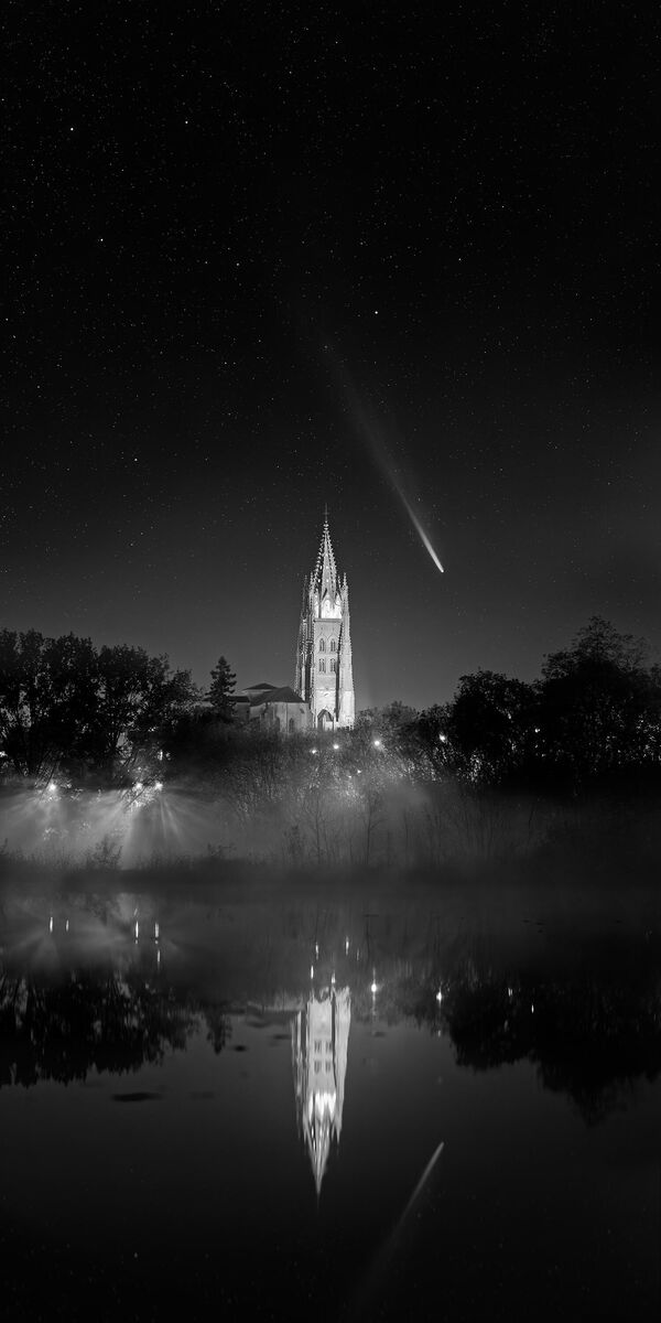 „მისტიკური კომეტა", ფოტოგრაფი ვოლფგან აუტექსე. „მისტიკური კომეტა", ფოტოგრაფი ვოლფგან აუტექსე. - Sputnik საქართველო