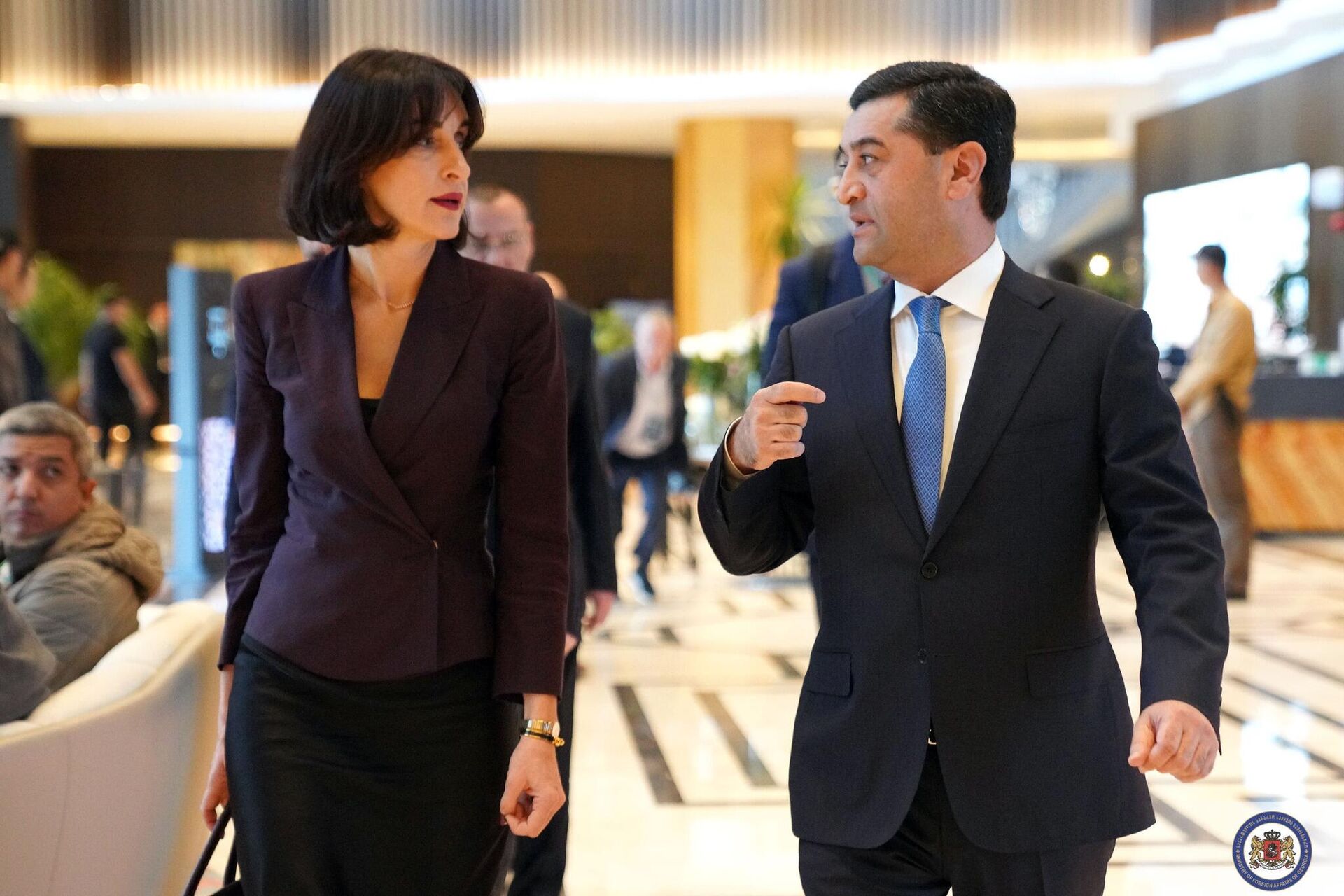 Встречи министра иностранных дел Грузии Маки Бочоришвили с ее узбекским коллегой Бахтиером Саидовым, Самарканде - Sputnik საქართველო, 1920, 29.10.2025