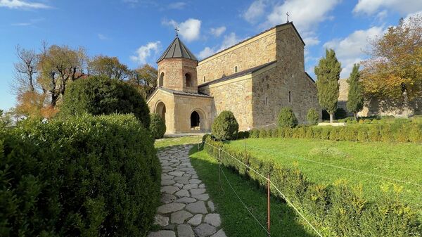 Монастырь Зедазени
 - Sputnik Грузия