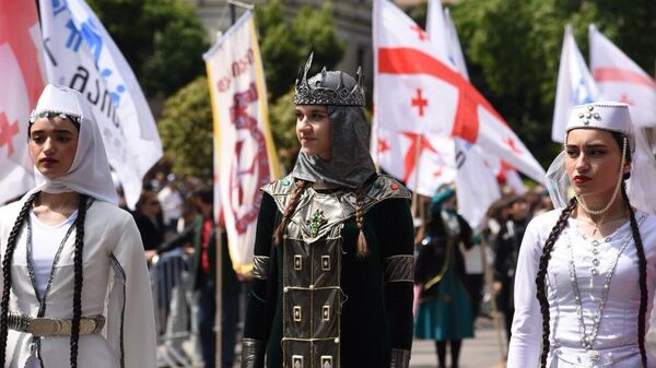 პატრიოტი თუ ევროპელი? როგორ იცვლებოდა განათლები პრიორიტეტები საქართველოში? - Sputnik საქართველო