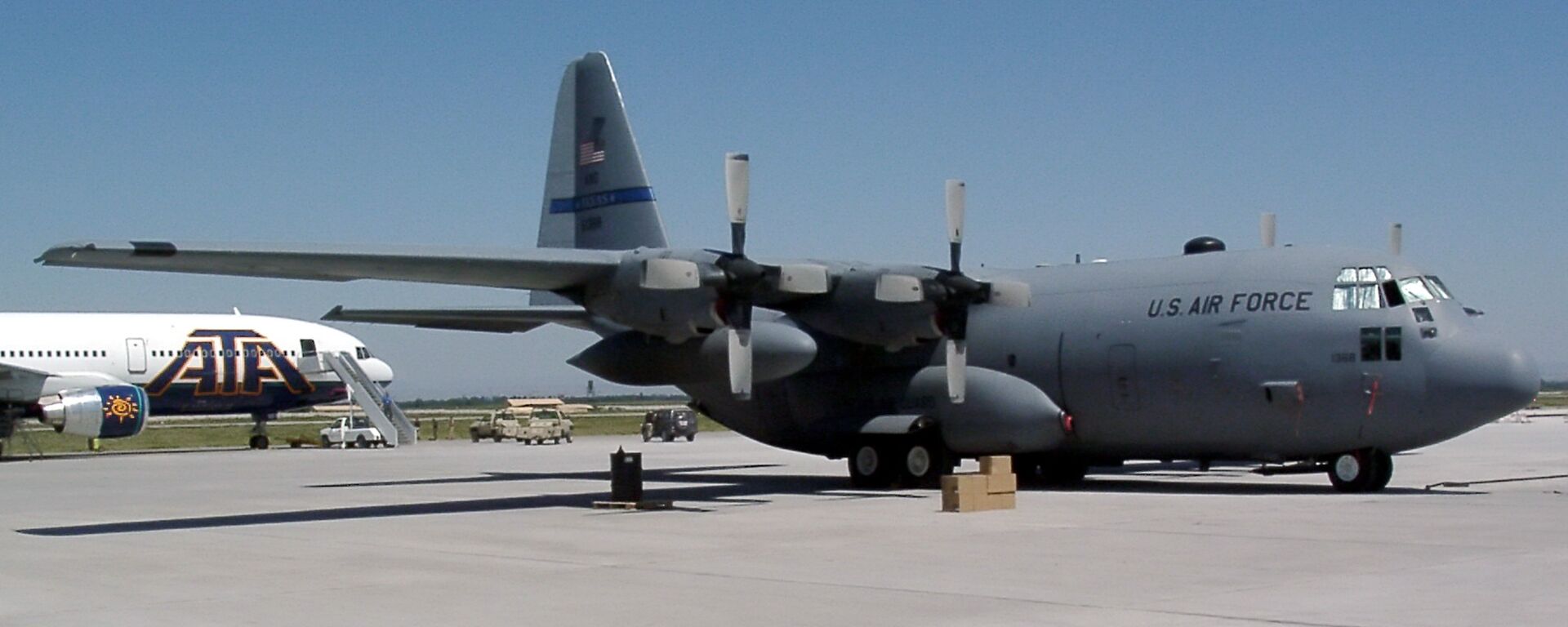 Lockheed C-130 Hercules - Sputnik Грузия, 1920, 14.11.2025