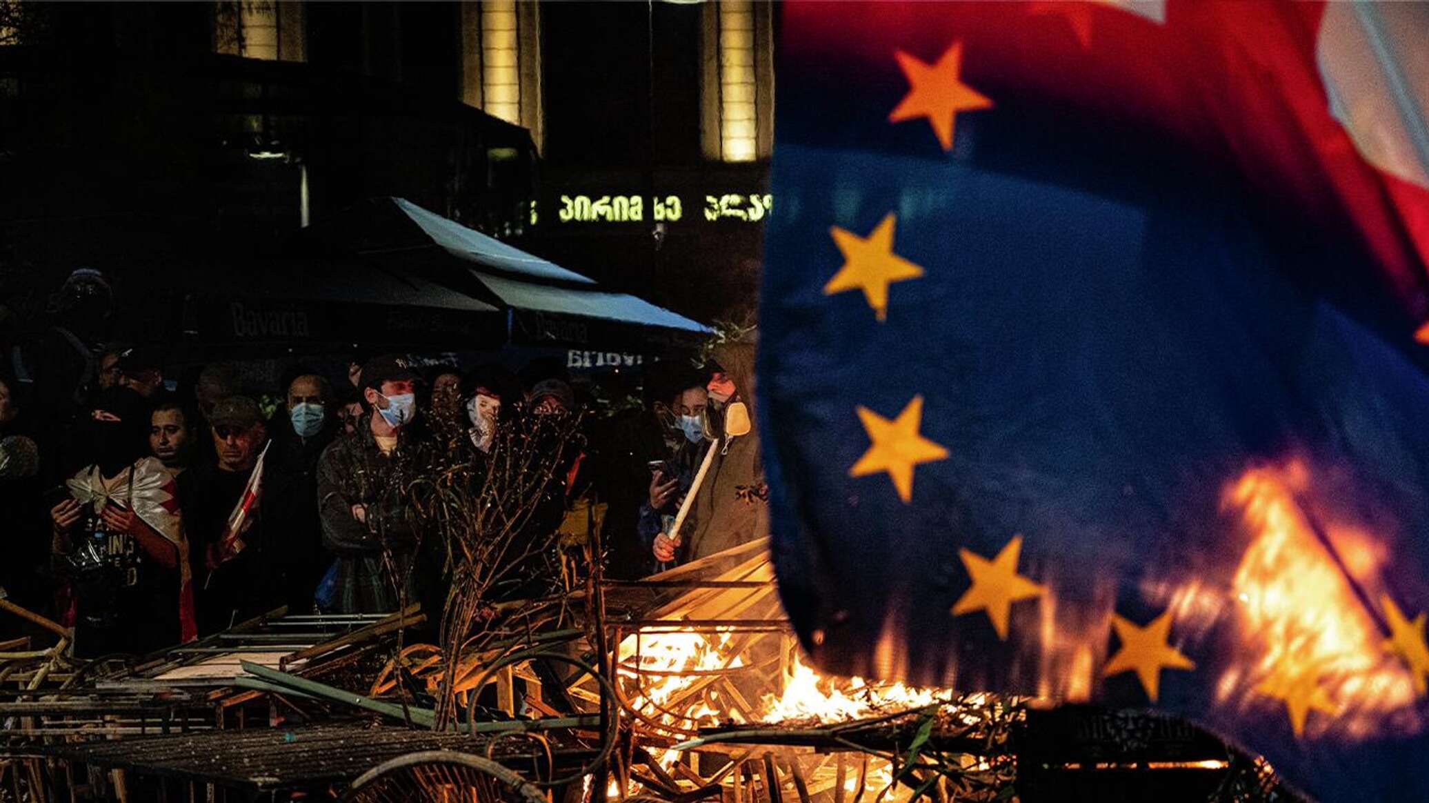 სააკაშვილი და მისი მხარდამჭერები უკან დახევას არ აპირებენ? - ვიდეო