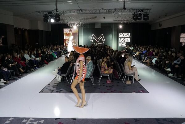 TFW является важным событием в мире моды не только в Грузии, но и далеко за ее пределами, на ней всегда много гостей из разных стран. - Sputnik Грузия