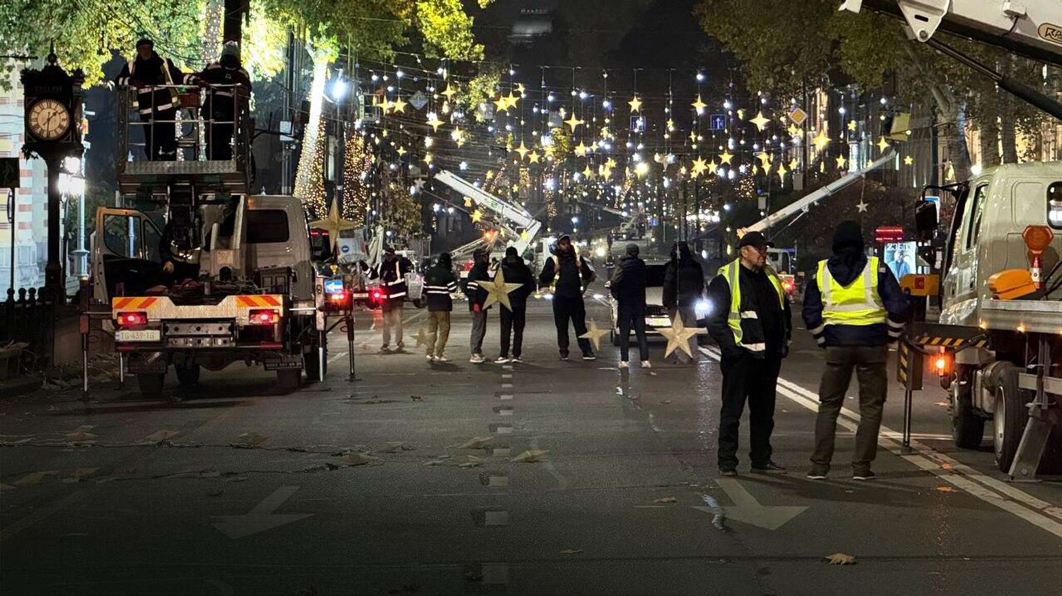 საქართველოს დედაქალაქში საახალწლო ილუმინაციების მონტაჟი დაიწყო