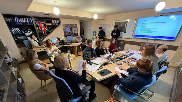 В Тбилиси прошёл Географический диктант: проверка знаний и открытие нового мира - Sputnik Грузия