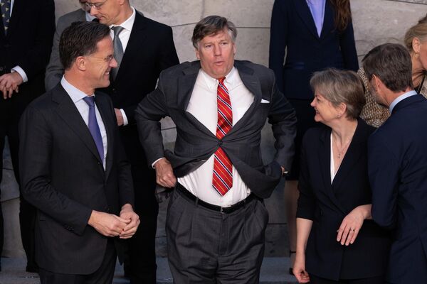 აშშ-ის სახელმწიფო მდივნის მოადგილე კრისტოფერ ლანდაუ ბრიუსელში ნატოს საგარეო საქმეთა მინისტრების შეხვედრაზე. - Sputnik საქართველო