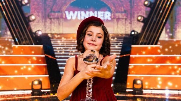 Лу Делёз, Франция, участница Детское Евровидения 2025 - Sputnik Грузия