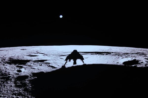 Лунный посадочный модуль Blue Ghost на поверхности Луны. - Sputnik Грузия