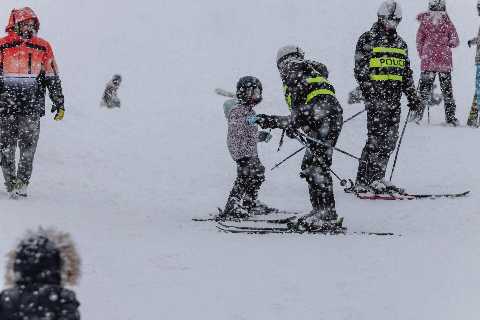 Лыжные патрули МВД Грузии - Sputnik Грузия, 1920, 28.12.2025