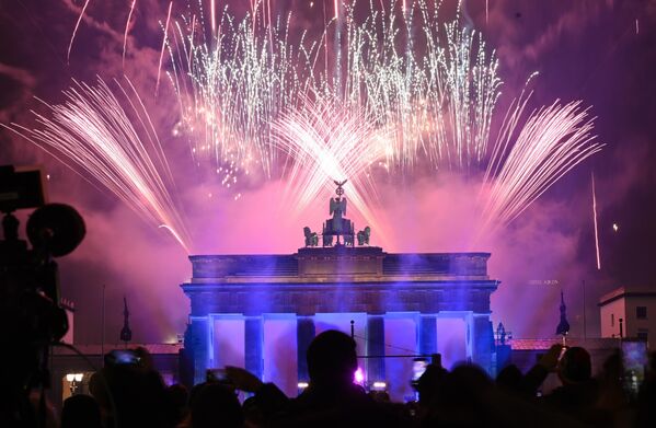 Празднование Нового года в Берлине, Германия. - Sputnik Грузия