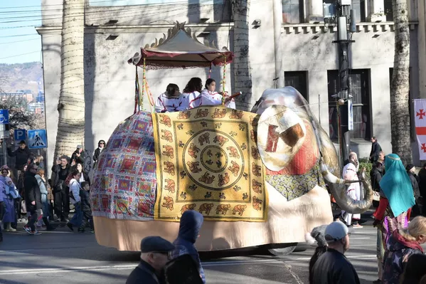 296551341_0:0:1620:1080_600x0_80_0_1_491