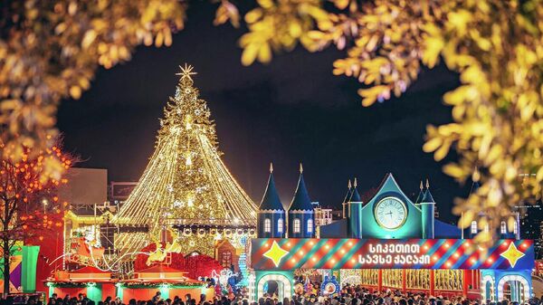 რა საჩუქრებს ჩუქნიან ახალი წლის დღესასწაულებზე საქართველოში? - Sputnik საქართველო