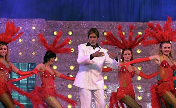 Звезда "Болливуда", индийский актер, кинопродюсер, телеведущий и политик Амитабх Баччан родился 11 октября 1942 г. - Sputnik Грузия