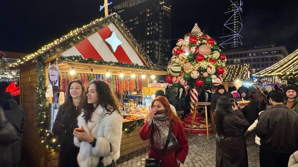 В новогодние праздники городок посетили сотни тысяч жителей Грузии и гостей страны.  - Sputnik Грузия