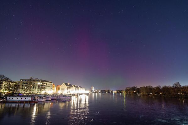 Слабое северное сияние в Германии. - Sputnik Грузия