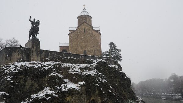 ძლიერი თოვა, ნისლი და ქარბუქი: საქართველოში ამინდი გაუარესდება