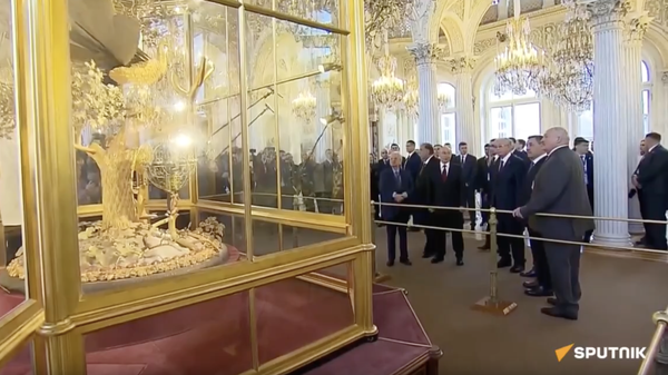 Неформальная встреча лидеров стран СНГ в Петербурге - видео - Sputnik Грузия