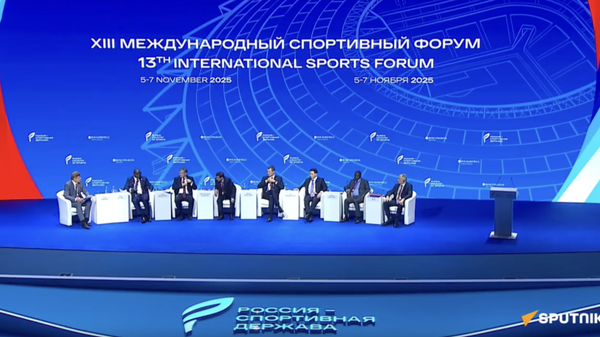 Путин выступает на форуме Россия – спортивная держава - видео - Sputnik Грузия