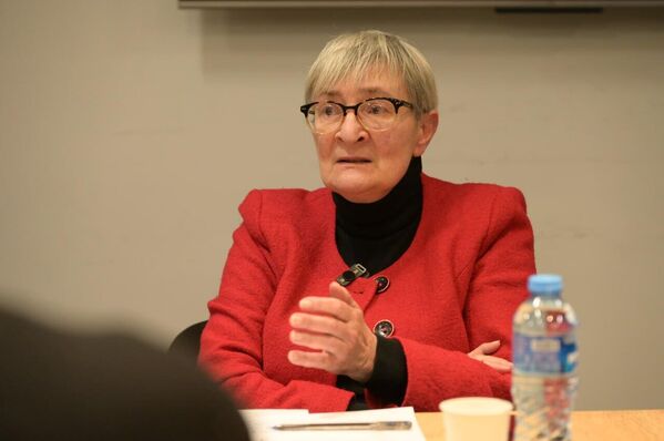  საქართველოს არ შეუძლია თავისი პოლიტიკის იზოლირებულად წარმართვა, თითქოს არავინ არის ირგვლივ და მას შეუძლია გააკეთოს ის, რაც სურს, განაცხადა პოლიტოლოგმა, ყოფილმა ომბუდსმენმა და გლობალური კვლევების ცენტრის დირექტორმა ნანა დევდარიანმა. - Sputnik საქართველო