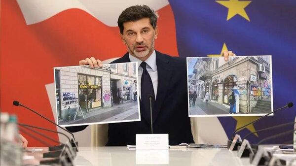 Тысячи надписей на зданиях в Тбилиси: мэрия объявила войну вандалам - Sputnik Грузия