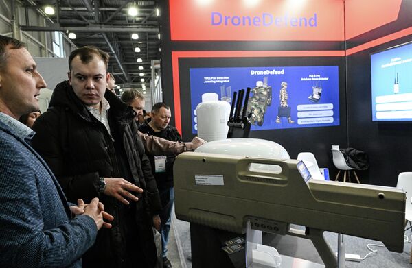 Противодроновое ружье. - Sputnik Грузия