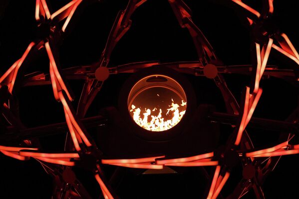 დამონტაჟებული იყო ორი თასი ოლიმპიური ცეცხლით  - მილანში, „სან-სიროს" სტადიონზე და კორტინა დ’ამპეცოში. - Sputnik საქართველო