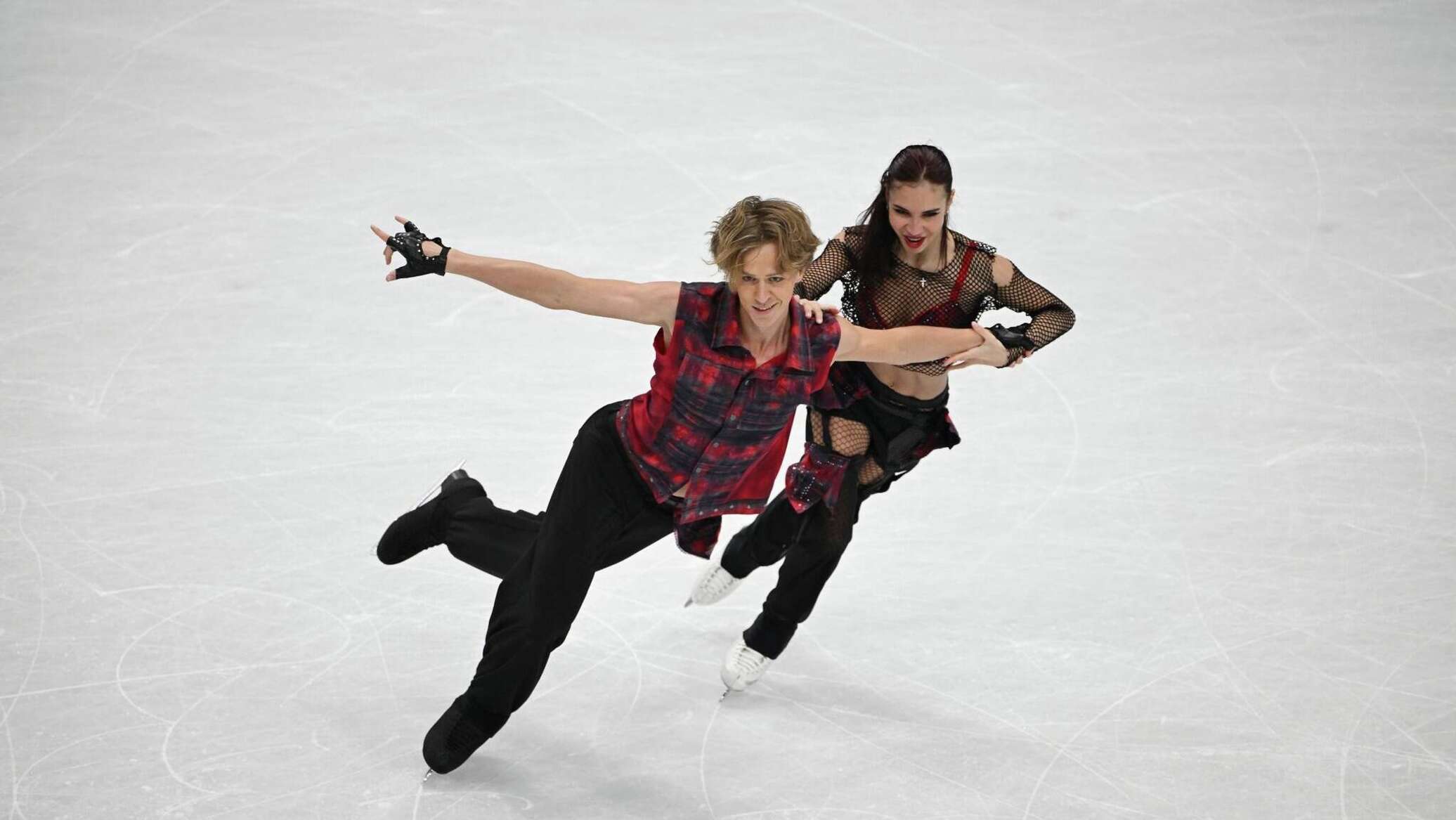 ფიგურული ციგურაობა: მილანის ოლიმპიადაზე ქართულმა დუეტმა მე-13 ადგილი დაიკავა