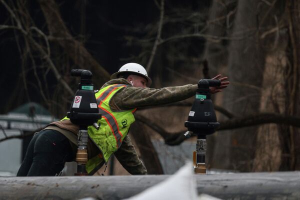По некоторым данным, в реку могло попасть более 900 тысяч тонн сточных вод. - Sputnik Грузия