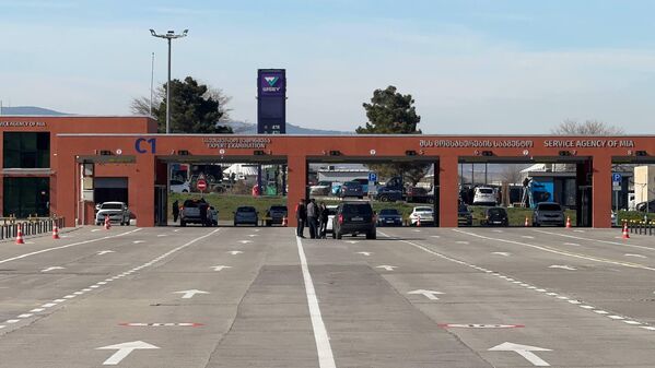 შეზღუდვების მიზანი იაფფასიანი მეორადი ავტომობილების უზარმაზარი ნაკადის შემცირებაა - Sputnik საქართველო