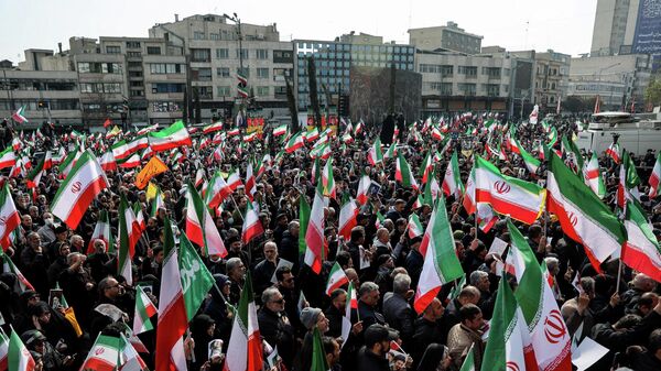 ირანის ახალი უზენაესი ლიდერის მოჯტაბა ხამენეის მხარდამჭერი მიტინგი - Sputnik საქართველო