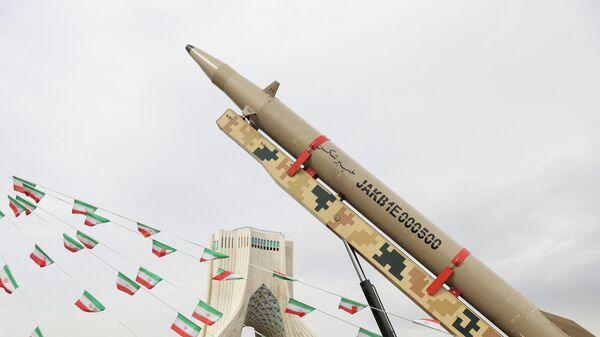 Иранская ракетная установка, архивное фото - Sputnik Грузия