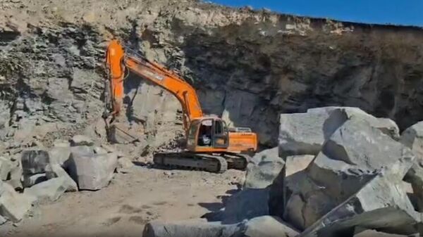 Добыча базальта - Sputnik Грузия