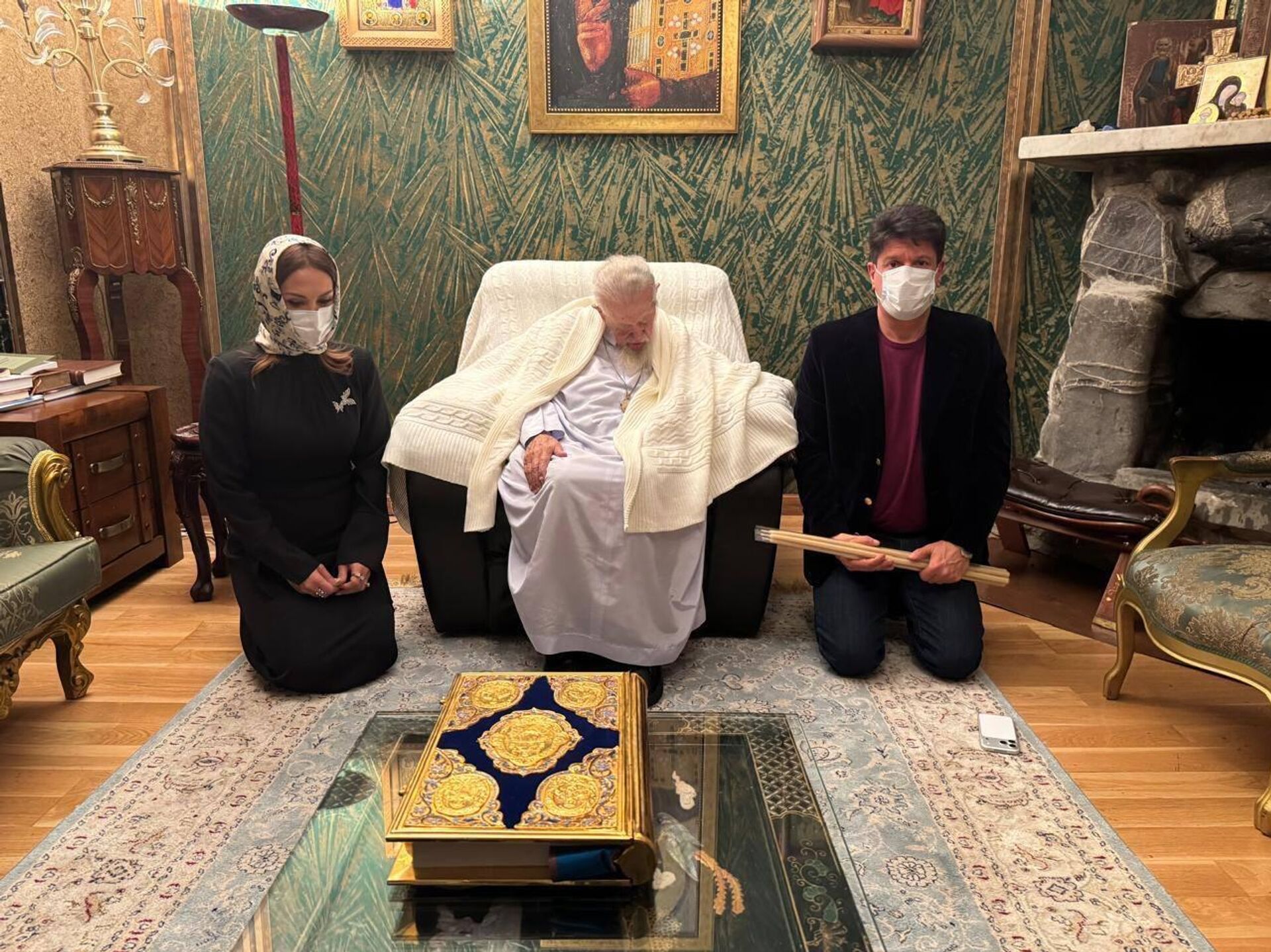 Семейный архив Мамуки Пипия - встречи с Патриархом - Sputnik Грузия, 1920, 19.03.2026