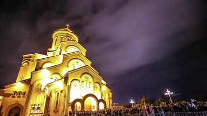 Траурная церемония прощания с Патриархом Всея Грузии Илией Вторым в храме Самеба