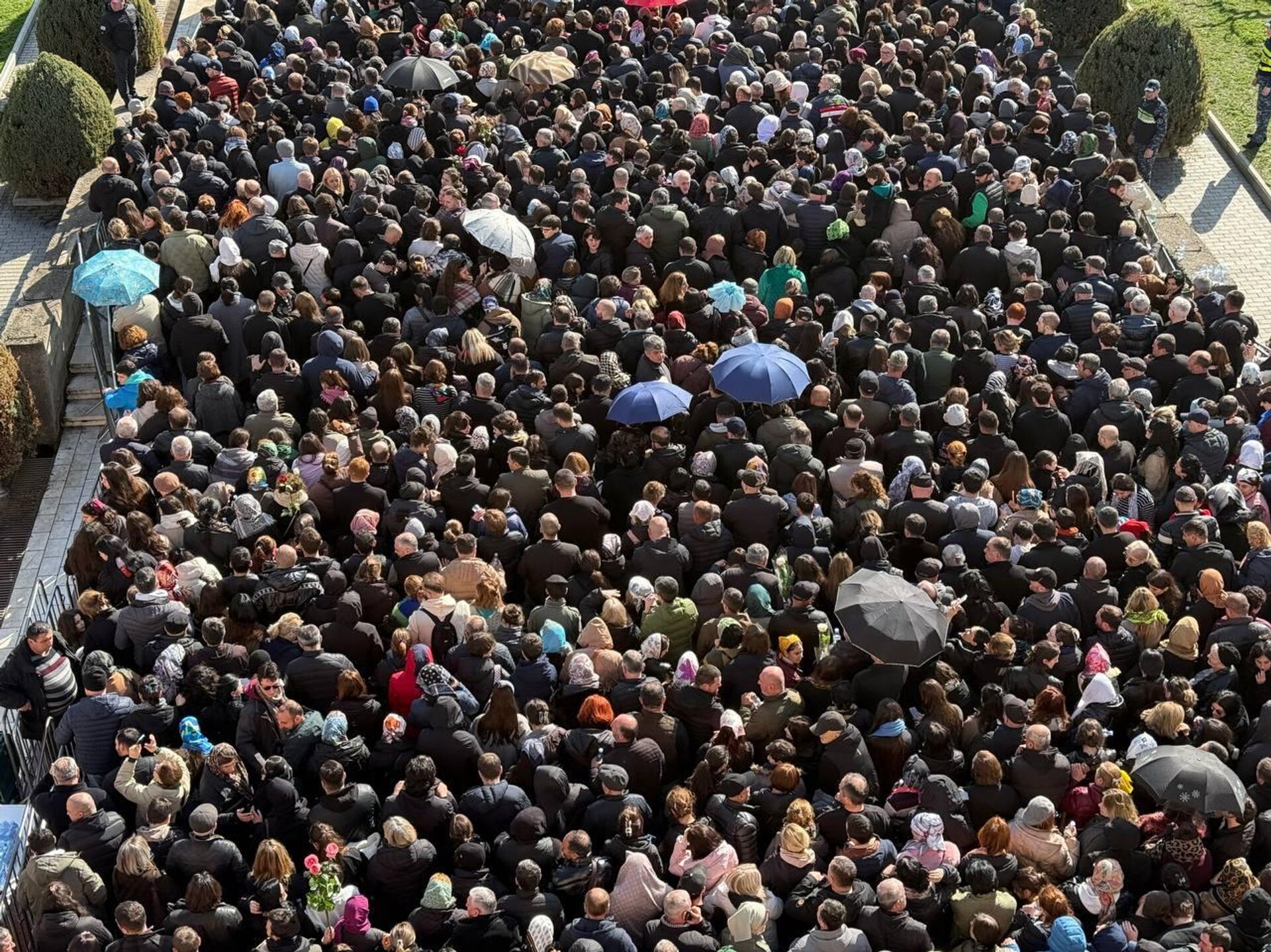 Траурная церемония прощания с Патриархом Всея Грузии Илией Вторым в храме Самеба  - Sputnik Грузия, 1920, 21.03.2026