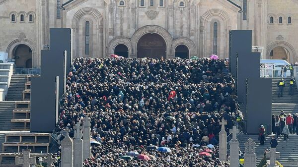 ქართველი ხალხი პატრიარქს ემშვიდობება - Sputnik საქართველო