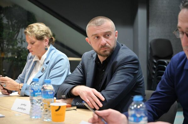 Эксперты обсудили роль диалога в условиях глобальной поляризации. - Sputnik Грузия