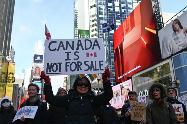 Акция протеста под лозунгом No Kings ("Нет королям") в Нью-Йорке. - Sputnik Грузия