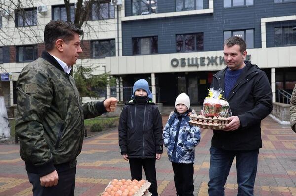 Мамука Пипия встретился с жителями Белгорода, РФ - Sputnik Грузия