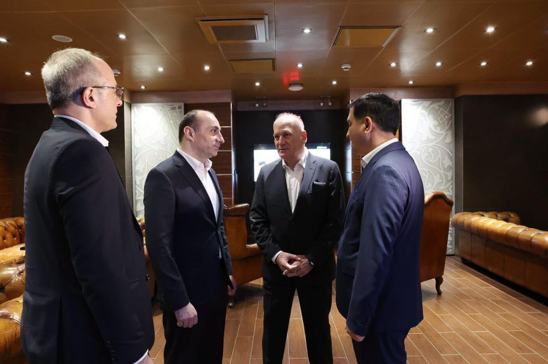 Министр внутренних дел Грузии Гека Геладзе в Узбекистане  - Sputnik Грузия, 1920, 18.04.2026